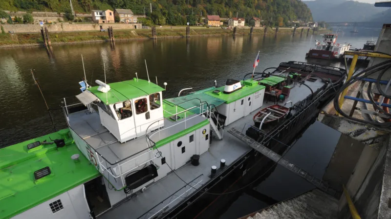 Kolesový remorkér Beskydy