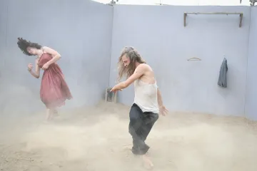 Recenze: Hvězdné nebe nad Continueem a mravní zákon v osmičkách