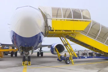 Malá letiště v Česku bojují o přežití. V Pardubicích i Karlových Varech přesto věří, že se zachrání