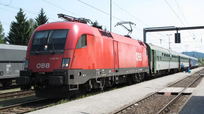 Vlakům do Lince se prodlouží jízdní doba