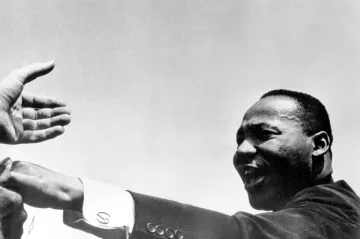 „Lidé mají právo vzbouřit se proti nespravedlivým zákonům.“ Před devadesáti lety se narodil Martin Luther King