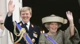 Willem-Alexander a královna Beatrix