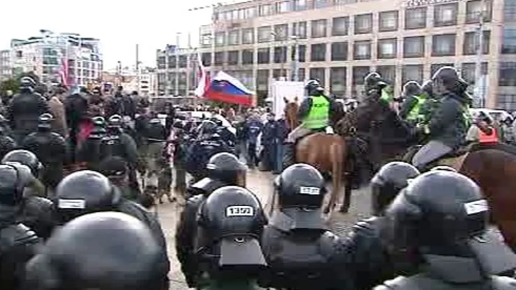 Policie rozhání pochod nacionalistů