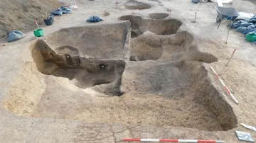 Archeologický výzkum v trase budoucího obchvatu Jaroměře