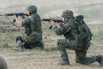 Vzor 58 samopálí ostrými už 60 let