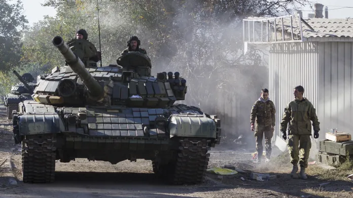 Ruskem podporovaní bojovníci na východě Ukrajiny