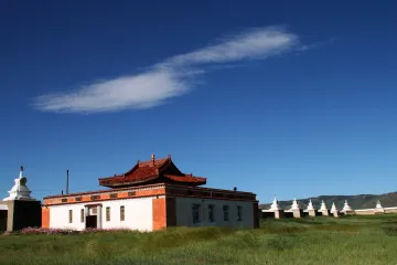 Mongolsko - přes hory a stepi k azurovým jezerům