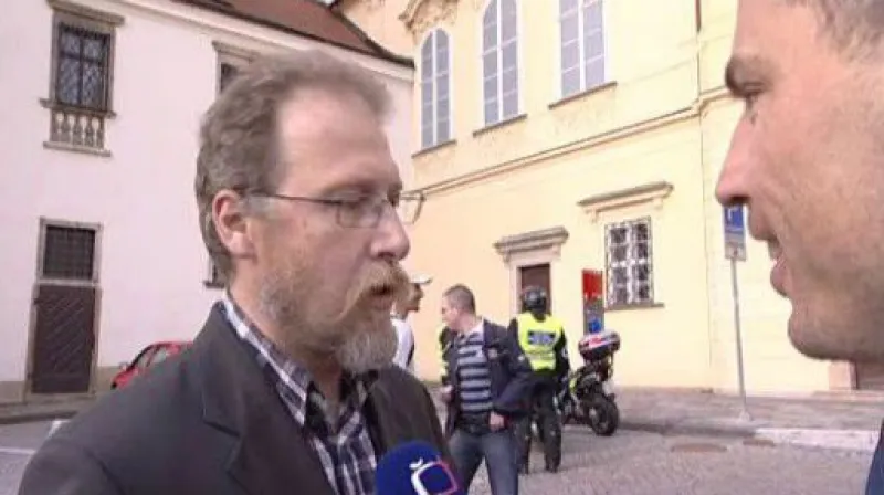 Martin Špaček popisuje, jak do něj najížděl zastupitel Humpolíček