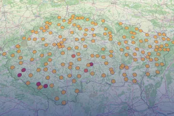 Čtvrtá letošní vlna veder přinesla teplotní rekordy už dopoledne. Podívejte se