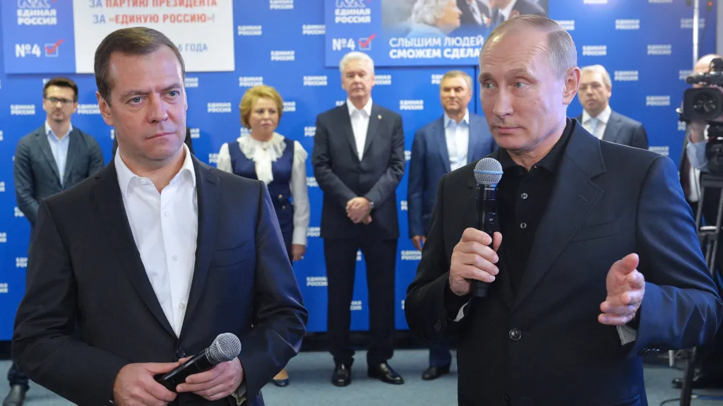 Dmitrij Medvěděv a Vladimir Putin
