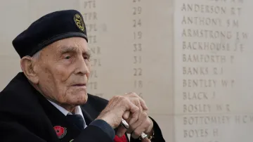 Veteráni druhé světové války na 81. výročí vylodění v Normandii