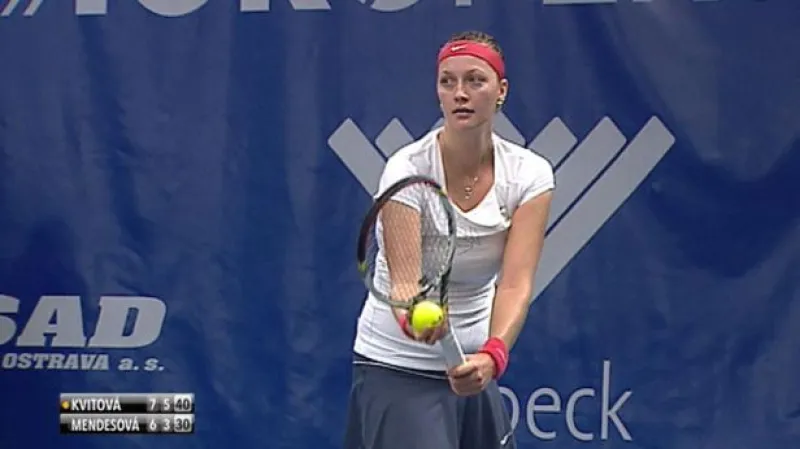Úvod finále tenisové extraligy - výhra Petry Kvitové