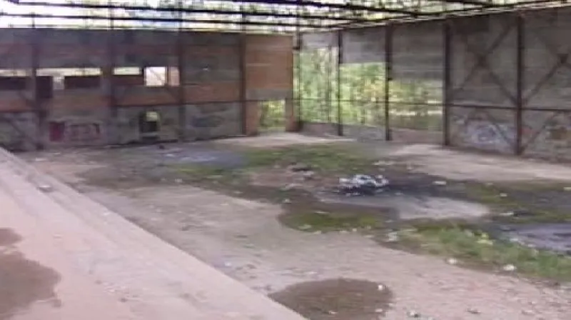 Interiér nedostavěné haly