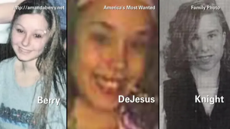 Amanda Berryová, Gina DeJesusová a Michelle Knightová