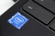 Intel nechtěl využívat práci utlačovaných Ujgurů. Nyní se Číně omlouvá