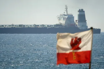Íránský prezident hrozí Londýnu odplatou. Britský tanker dostal doprovod, druhý čeká u saúdských břehů