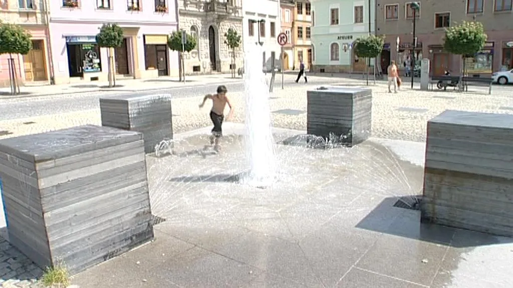 Kašna na náměstí ve Šternberku