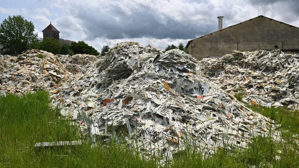 Nelegální skládka v Jiříkově