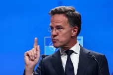 Rutte: Nová hranice výdajů na obranu zvýší bezpečnost a přinese pracovní místa