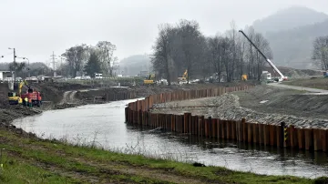 Řeka se posunula o patnáct metrů