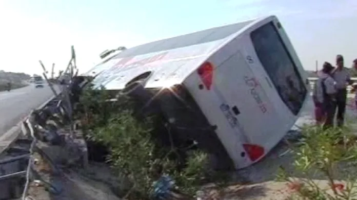 Havárie autobusu s českými turisty v Turecku