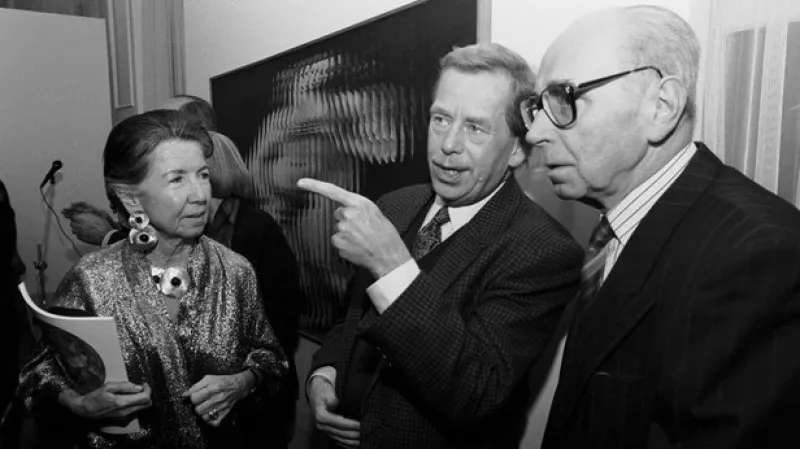 Jiří Kolář s Václavem Havlem