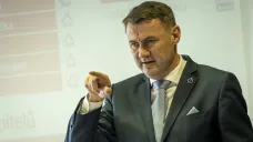Liberecký hejtman Martin Půta na zasedání zastupitelstva Libereckého kraje
