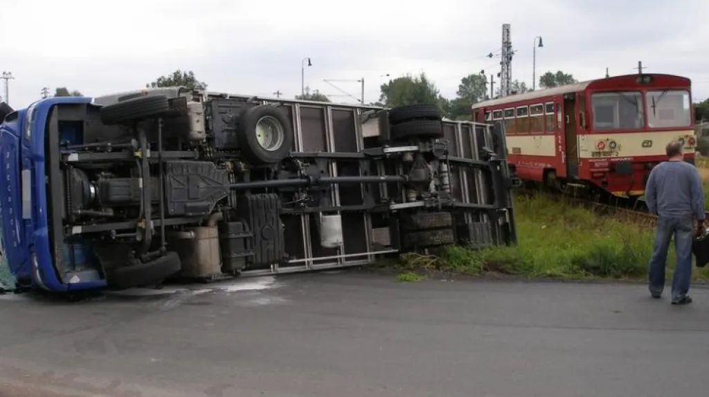 Srážka vlaku s kamionem
