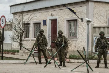 Ruští vojáci poprvé mimo Krym, Kyjev viní Moskvu z invaze