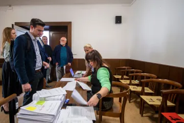 Vlaky se na úzkokolejku z Jindřichova Hradce do léta nevrátí. Provozovatel jde do konkurzu