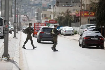 „Těžko říct, kdo je tu ten špatný.“ V Huwaře zůstává po vraždách a pogromu izraelská armáda