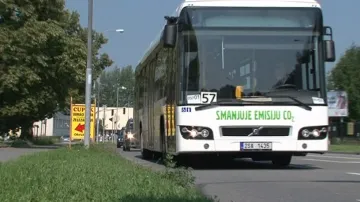 Hybridní autobus má dopravní podnik na testování