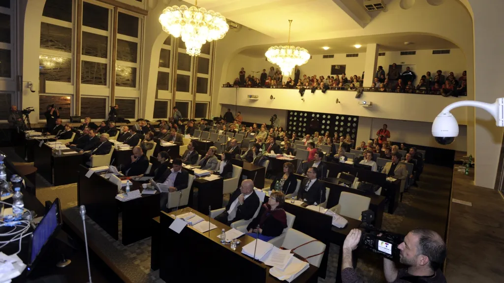 Jednání zastupitelstva města Ústí nad Labem