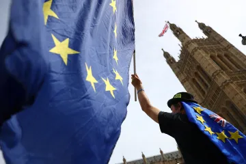 Evropská komise navrhla pro Brity po brexitu bezvízové cestování