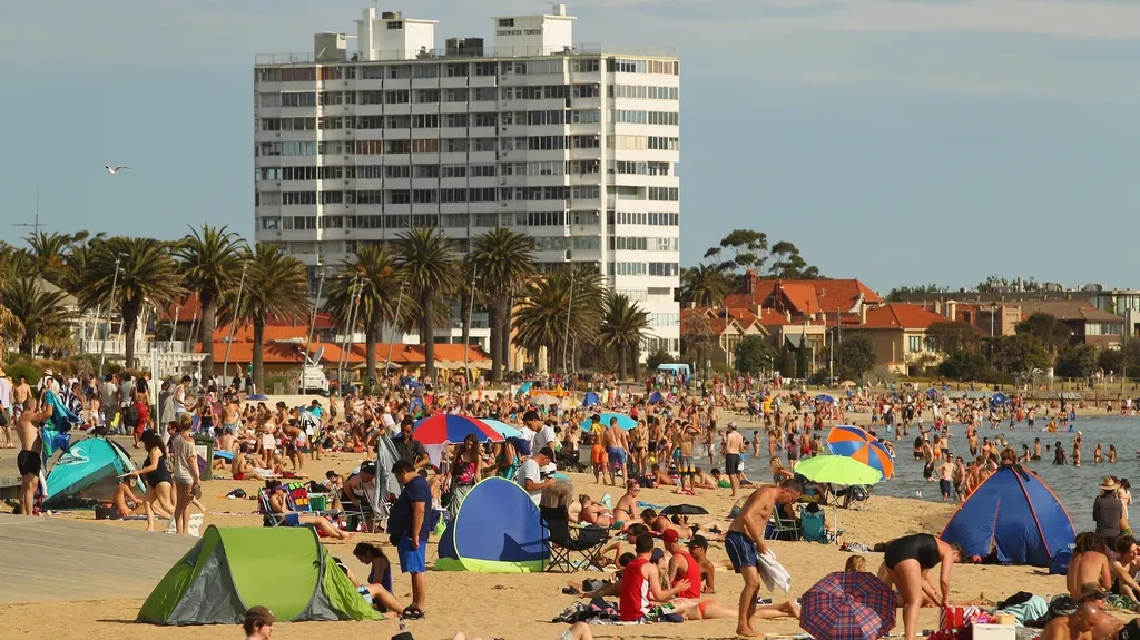 Austrálii zasáhla vlna veder