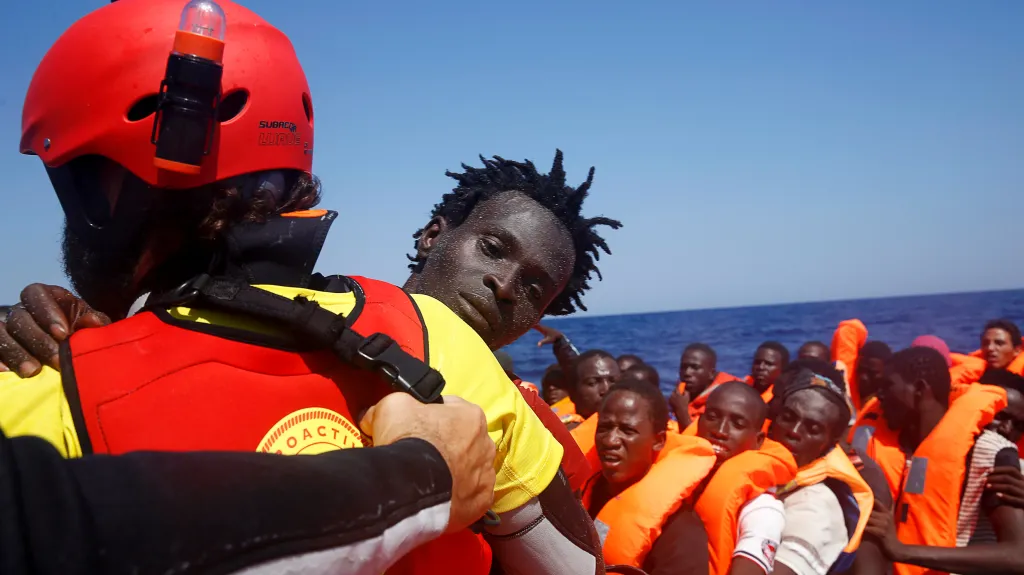 Záchrana migrantů ve Středozemním moři