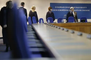 Polsko musí zaplatit odškodné dvěma soudcům, rozhodl tribunál ve Štrasburku