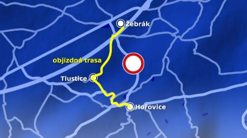 Objížďka přes obec Tlustice na Berounsku