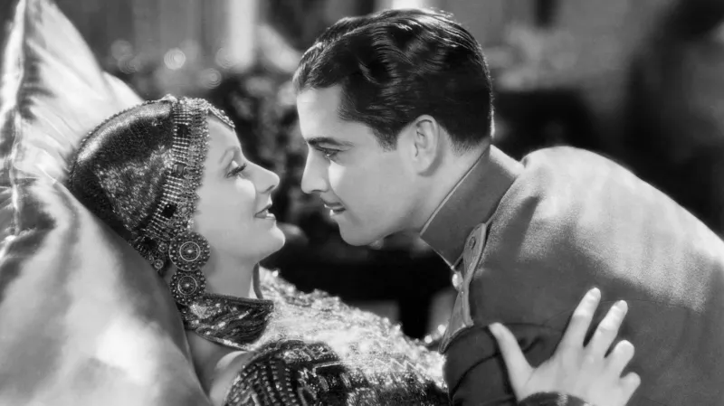 Herečka Greta Garbo jako Mata Hari