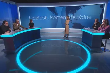 Hosté Událostí, komentářů týdne mluvili o omezení rychlosti v obcích