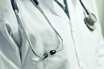 Mladí praktici žádají víc podpory od státu