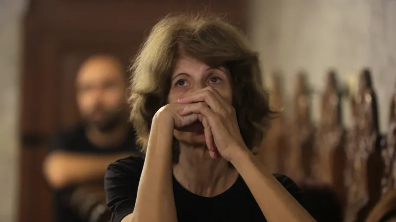 Pohřeb obětí izraelského útoku na kostel Svaté rodiny v Gaze, 17. 7. 2025