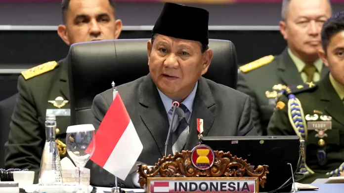 Indonéský ministr obrany a favorit prezidentských voleb Prabowo Subianto na schůzce zemí ASEAN v listopadu 2023