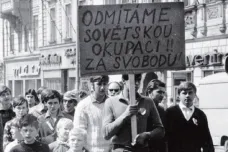Olomoucká radnice zpřístupnila archivy z roku 1968. Dav podle nich na čas vyhnal okupanty z města