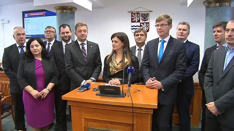 Tisková konference nové středočeské rady