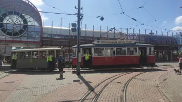 Historické tramvaje na trati mezi Libercem a Jabloncem