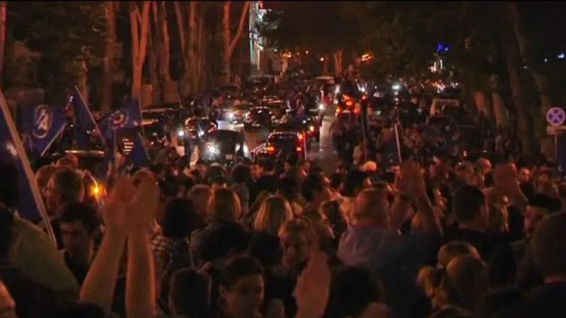 Vyhrály jsme, hlásí opoziční i vládní strany v Gruzii