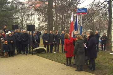 Alej Pawla Adamowicze. Varšava uctila ubodaného primátora, PiS chce ulici Kaczyńského