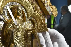Relikviář sv. Maura se po dvaceti letech čistí. Památka pojištěná na půl miliardy se bude stěhovat