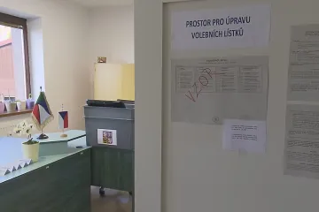 Hlasovat o zastupitelstvech deseti obcí přišlo 53 procent voličů. Nejméně táhly volby tam, kde nebylo na výběr